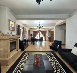 Casa, 5 rooms, 200 mp Ilfov/Buftea