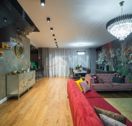Casa, 5 rooms, 206.1 mp Bucuresti/Iancu Nicolae