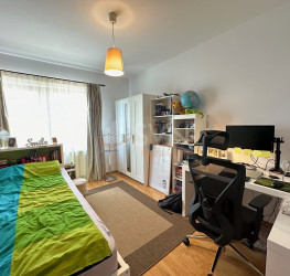 Casa, 5 rooms, 220 mp Bucuresti/Pipera