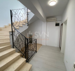 Casa, 5 rooms, 220 mp Bucuresti/Damaroaia