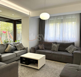 Casa, 5 rooms, 220 mp Ilfov/Otopeni