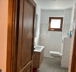 Casa, 5 rooms, 220 mp Bucuresti/Pipera