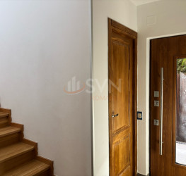 Casa, 5 rooms, 220 mp Bucuresti/Pipera