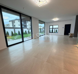 Casa, 5 rooms, 220 mp Ilfov/Voluntari