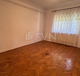 Casa, 5 rooms, 220 mp Bucuresti/Chitila