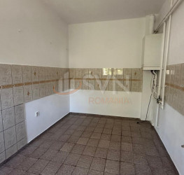 Casa, 5 rooms, 220 mp Bucuresti/Chitila