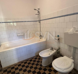 Casa, 5 rooms, 220 mp Bucuresti/Chitila