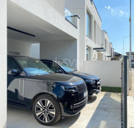 Casa, 5 rooms, 221 mp Bucuresti/Pipera