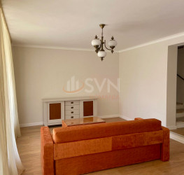 Casa, 5 rooms, 222 mp Bucuresti/Pipera