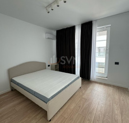 Casa, 5 rooms, 225 mp Bucuresti/Pipera