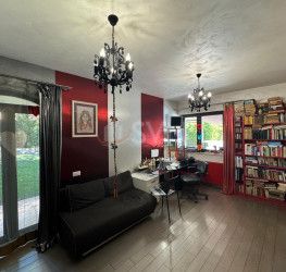 Casa, 5 rooms, 234 mp Bucuresti/Bucurestii Noi