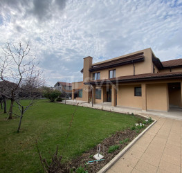 Casa, 5 rooms, 250 mp Bucuresti/Pacii