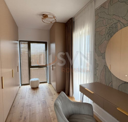 Casa, 5 rooms, 257 mp Bucuresti/Baneasa