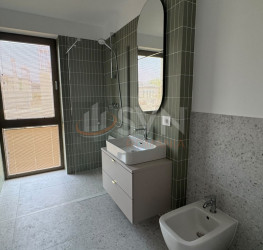 Casa, 5 rooms, 257 mp Bucuresti/Baneasa