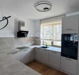 Casa, 5 rooms, 257 mp Bucuresti/Baneasa