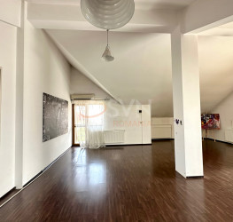 Casa, 5 rooms, 260 mp Bucuresti/Vitan