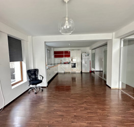 Casa, 5 rooms, 260 mp Bucuresti/Vitan