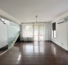 Casa, 5 rooms, 260 mp Bucuresti/Vitan