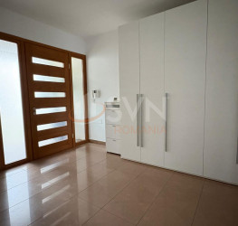 Casa, 5 rooms, 260 mp Bucuresti/Pipera