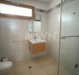 Casa, 5 rooms, 260 mp Bucuresti/Pipera