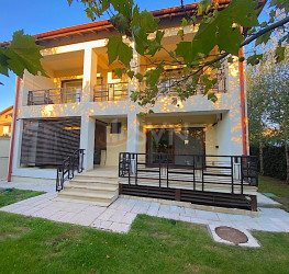 Casa, 5 rooms, 260 mp Ilfov/Otopeni