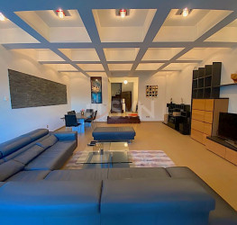 Casa, 5 rooms, 260 mp Ilfov/Otopeni