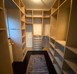 Casa, 5 rooms, 260 mp Ilfov/Otopeni