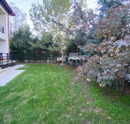 Casa, 5 rooms, 260 mp Ilfov/Otopeni