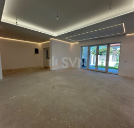 Casa, 5 rooms, 268 mp Bucuresti/Pipera