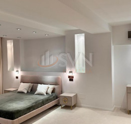 Casa, 5 rooms, 270 mp Bucuresti/Domenii