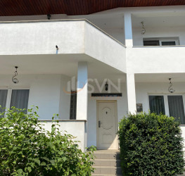 Casa, 5 rooms, 276 mp Bucuresti/Crangasi