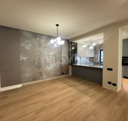 Casa, 5 rooms, 285 mp Bucuresti/Baneasa