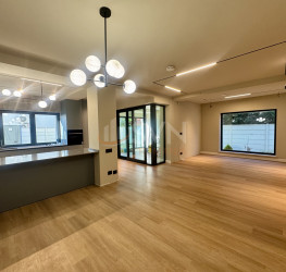 Casa, 5 rooms, 285 mp Bucuresti/Baneasa