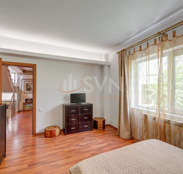 Casa, 5 rooms, 290 mp Bucuresti/1 Mai