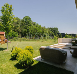 Casa, 5 rooms, 300 mp Ilfov/Balotesti