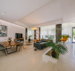 Casa, 5 rooms, 300 mp Ilfov/Balotesti