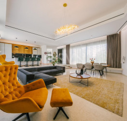 Casa, 5 rooms, 300 mp Ilfov/Balotesti