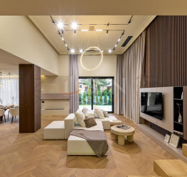 Casa, 5 rooms, 313.6 mp Bucuresti/Iancu Nicolae