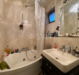 Casa, 5 rooms, 340 mp Bucuresti/Damaroaia
