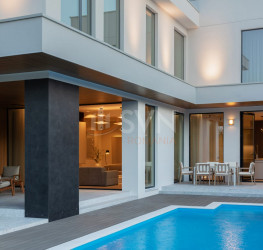 Casa, 5 rooms, 449.2 mp Bucuresti/Pipera