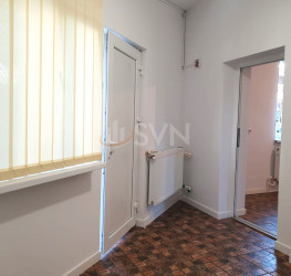 Casa, 5 rooms, 98 mp Bucuresti/Cismigiu