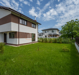Casa, 5 rooms in Asamblul Rezidential Trandafirul Afumati Ilfov/Afumati