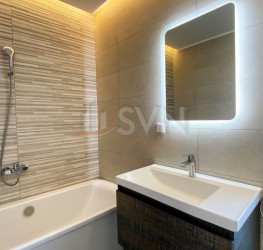 Casa, 5 rooms in Maya Pipera Residence Bucuresti/Pipera