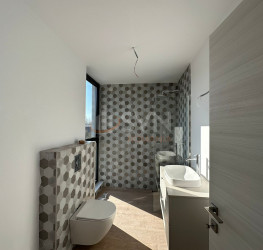 Casa, 5 rooms in Tarraco Bucuresti/Pipera