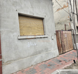Casa, 6 camere, 142.2 mp Bucuresti/Decebal
