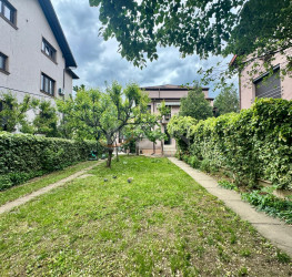 Casa, 6 camere, 150 mp Bucuresti/Domenii