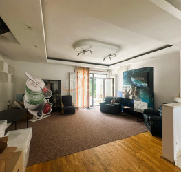 Casa, 6 camere, 181 mp Bucuresti/Grivita