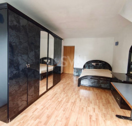 Casa, 6 camere, 200 mp Bucuresti/Berceni