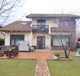 Casa, 6 camere, 200 mp Ilfov/Corbeanca