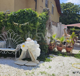 Casa, 6 camere, 200 mp Bucuresti/Armeneasca